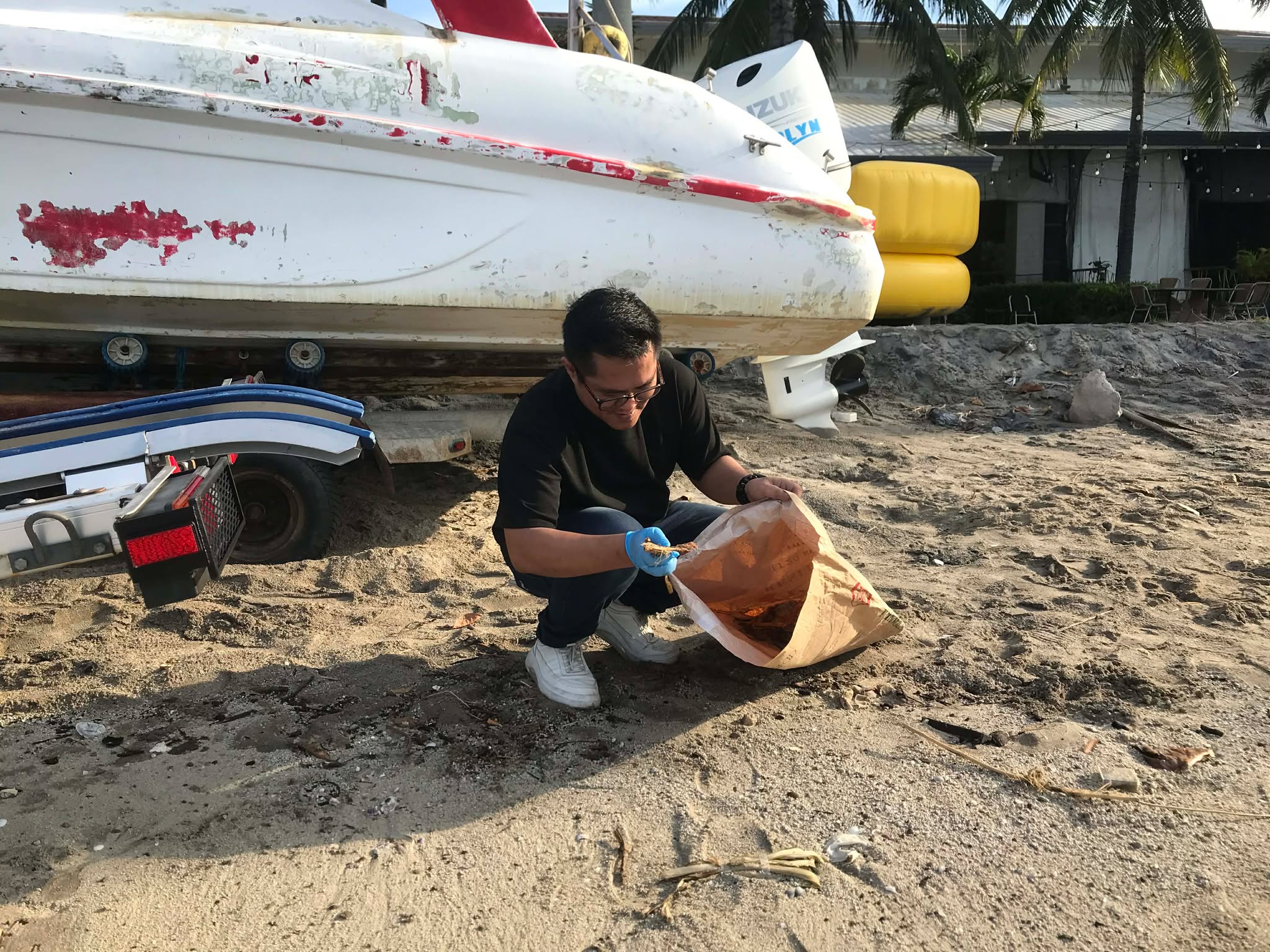Le Charmé Suites - Subic Joins SBMA Friday Cleanup Club: Supporting Eco-Friendly Subic Bay Activities and the Goal of a #CarbonNeutralFreeport Gallery