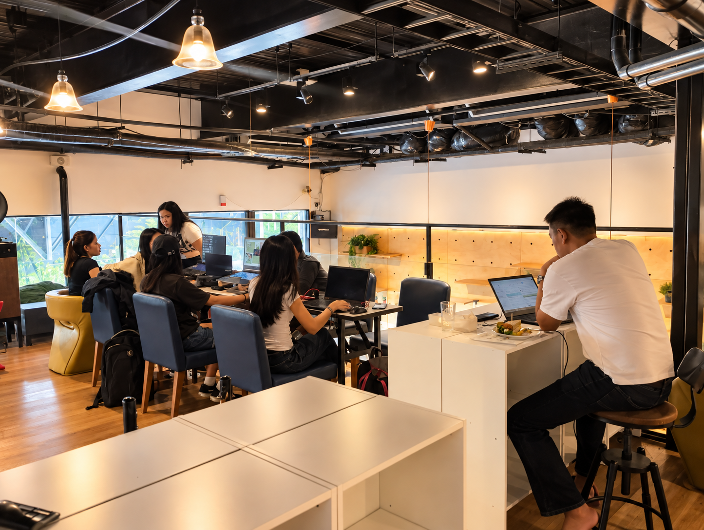 The Digital Nomad & Freelancer's Guide to Working Remotely in Subic Bay Gallery