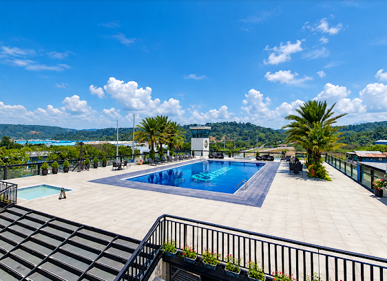 Golf & Leisure Guide to Subic Freeport: Top Golf Courses and Nearby Accommodation Gallery